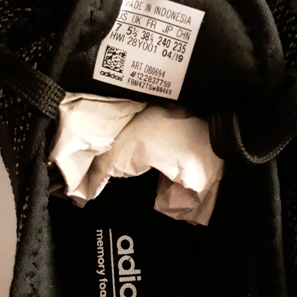 Adidas cloud foam shoes